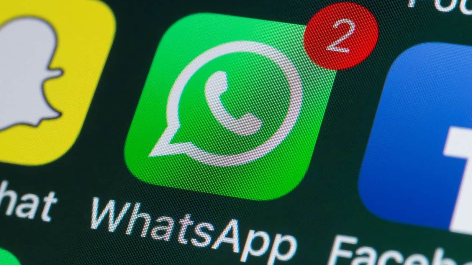 使用正确的 iOS 恢复软件在 iPhone 上恢复已删除的 WhatsApp、LINE 和其他社交应用程序数据 了解使用 Dr.Fone 数据恢复软件等工具恢复丢失的聊天记录和媒体。安全快速地恢复 iPhone 上的 WhatsApp、LINE 和 Viber 数据。