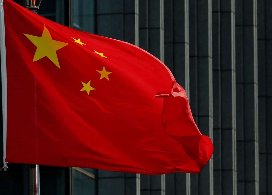 中国需求考验苹果的溢价 苹果的中国需求正在复苏,但溢价现在取决于能否抵抗成本压力,而当地竞争对手则更加努力。