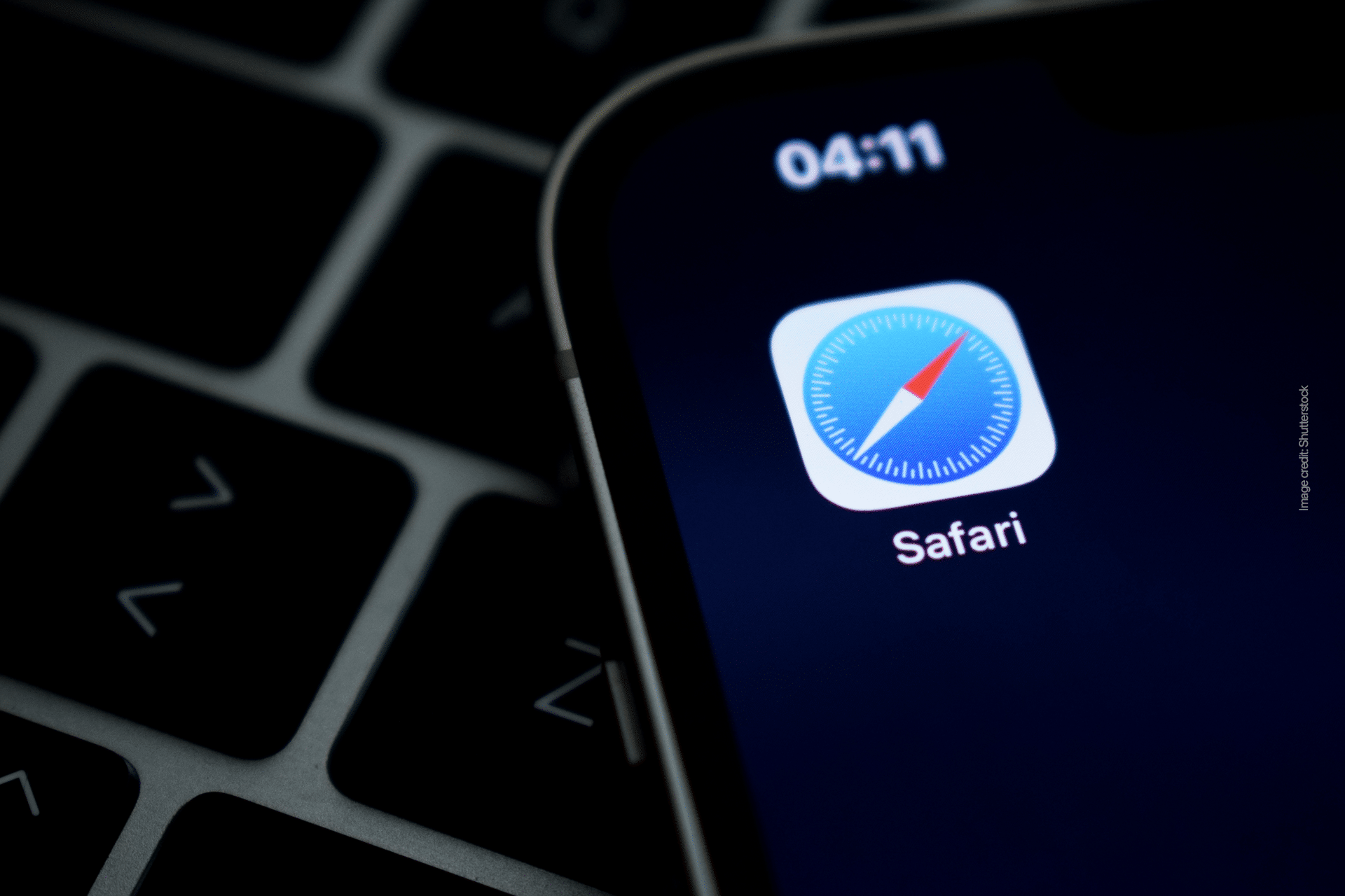 Safari 配置文件:在 Mac 和 iPhone 上分开工作和个人浏览 了解 Safari 配置文件如何通过不同的选项卡、cookie、扩展程序和历史记录将工作和个人浏览分开。