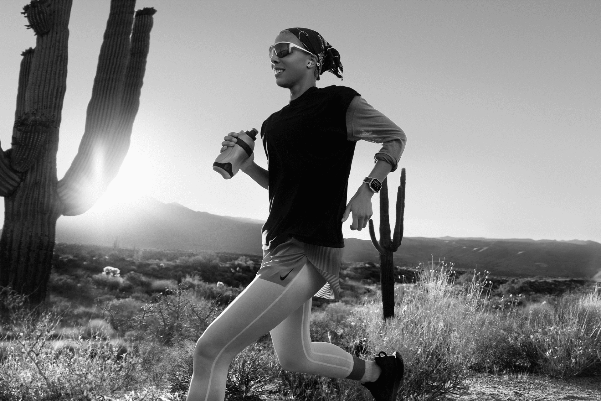 运动员训练数据:Apple Watch 指标如何塑造竞技表现 对于竞技运动员来说,成绩不仅仅取决于努力。它建立在测量的基础上。在 Apple 生态系统内,运动员训练数据成为每日反馈循环,为恢复、强度和长期策略提供信息。