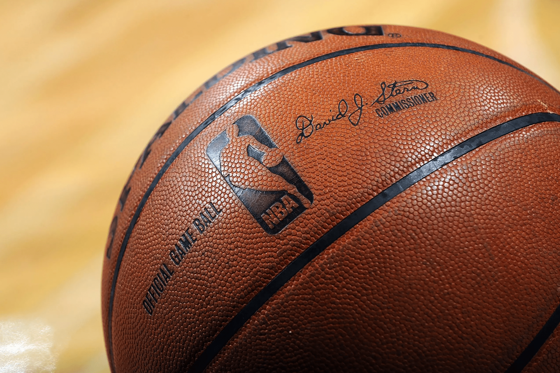 Apple TV NBA League Pass:如何打造完美的游戏和篮球之夜设置 借助 Apple TV NBA League Pass,将简单的客厅变成一个完整的娱乐中心,将现场篮球、沉浸式音频和社交游戏融为一体,为朋友和家人提供无缝体验。