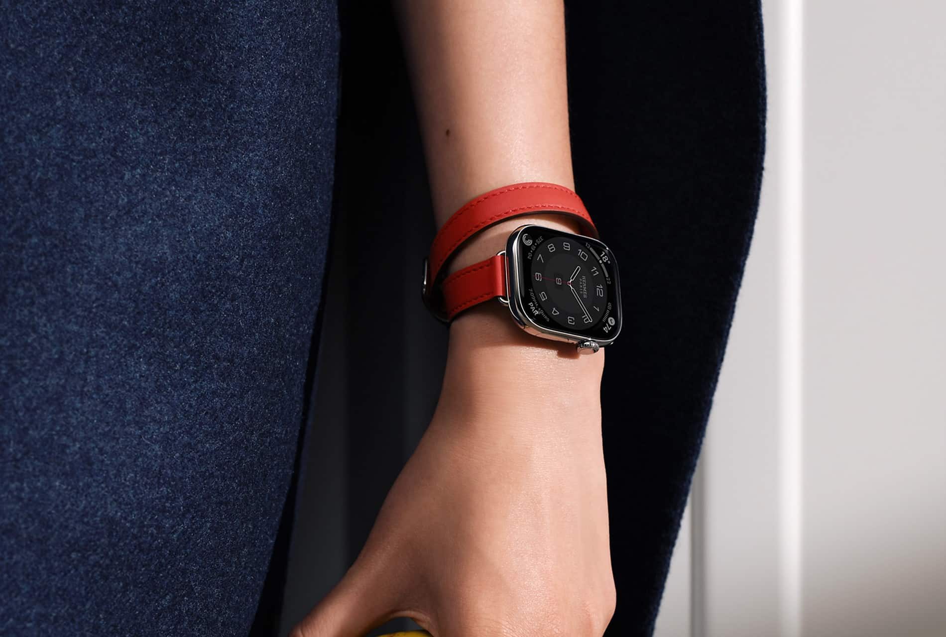 Apple Watch 常亮显示屏有明显的权衡 Apple Watch 常亮显示屏让手表感觉更自然，但它也会影响电池寿命、隐私、干扰和日常习惯。